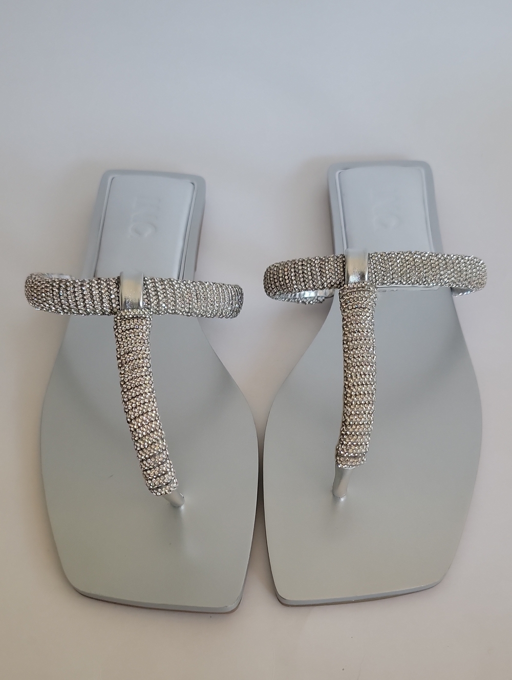 I.N.C. INTERNATIONAL CONCEPTS YAHVI FLAT SANDALS